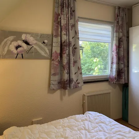 In Sehr Tierfreundlich , Cleaning Included